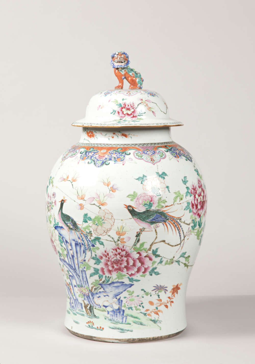 2394 18th century Chinese Vase and Cover