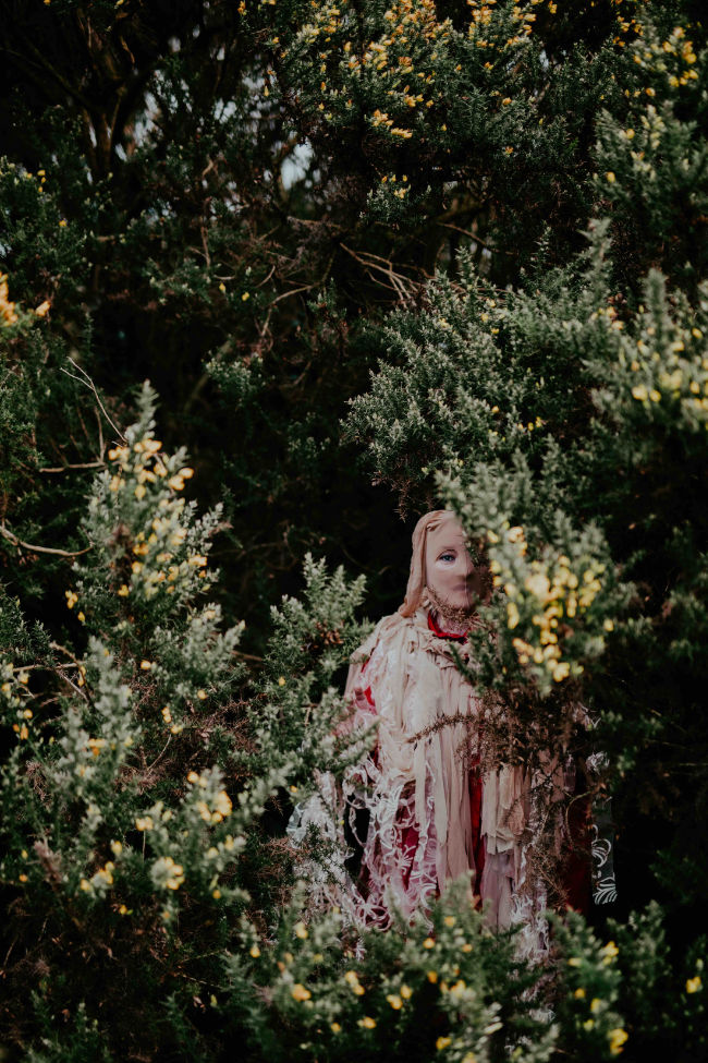 Amanda Coogan, Mary Magdalene The Wren (from the series They Come Then, The Birds commissioned by Rua Red), 2021. Purchased, 2023. © the artist.