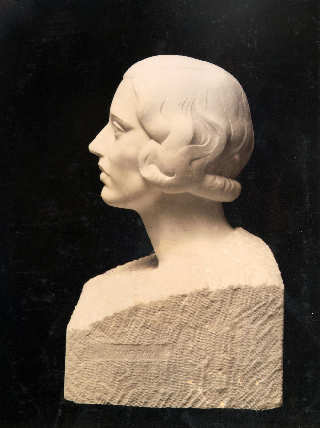 CAG.0460 Séamus Murphy, Ruth Ripley, 1934, marble, 54 x 49 x 37 cm. Purchased, Munster Fine Art Club, 1935 (Gibson Bequest Fund). © the artist’s estate