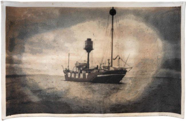 Dorothy Cross, Daunt, 2021, 650